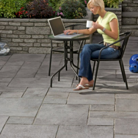 Best Time of Year to Lay a Patio or Driveway in the UK