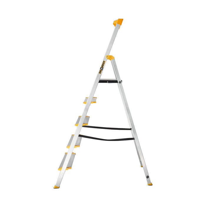 Drabest MAX wide step ladder showing platform and tool tray detail