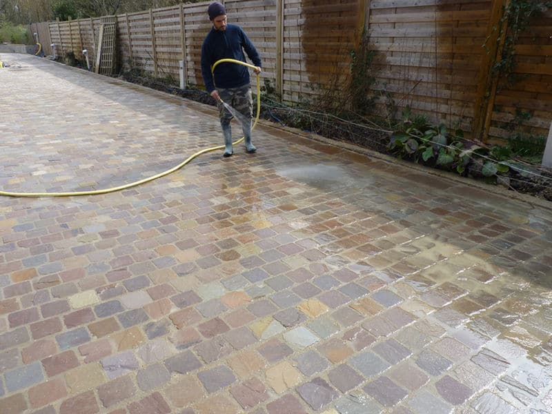 Paveworld Autumn Brown mixed-size sandstone cobbles setts