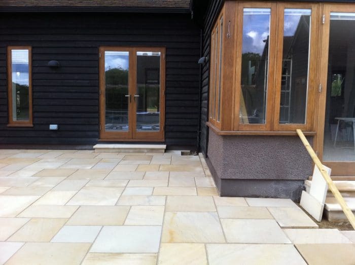 Paveworld Chivas Mint Goose paving installed outside contemporary property