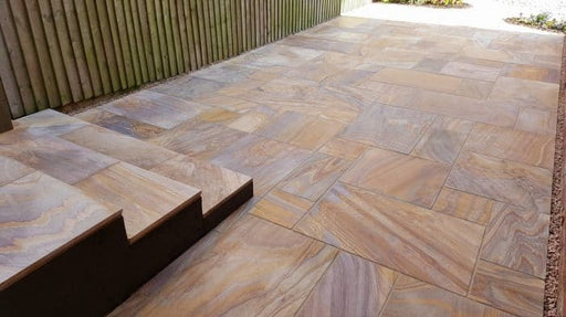 Paveworld Chivas Rainbow sandstone paving showing multi-tonal banding