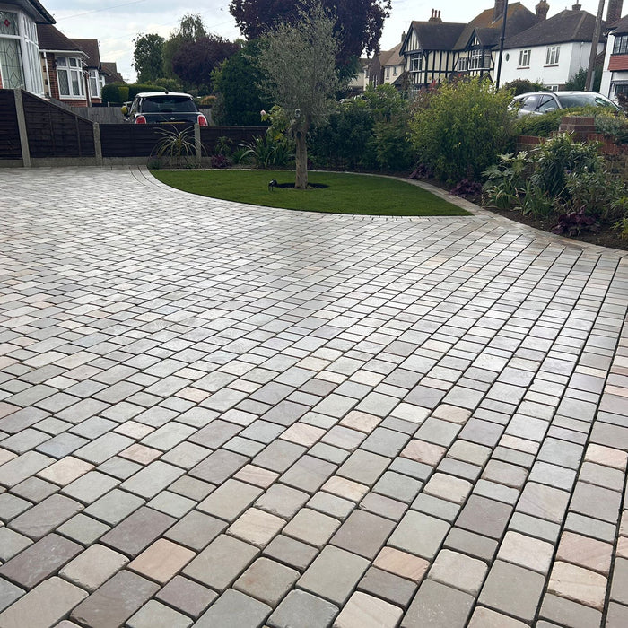 Paveworld Santa Fee tumbled sandstone block paving
